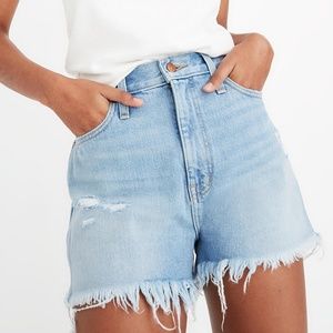 NEW!! Madewell Momjean Short // Josselyn wash
